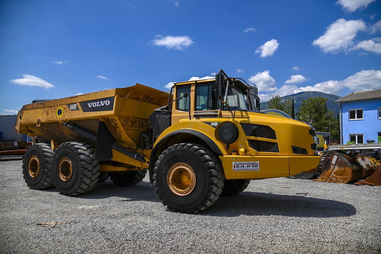Сочленённый самосвал VOLVO A40F: фото 14