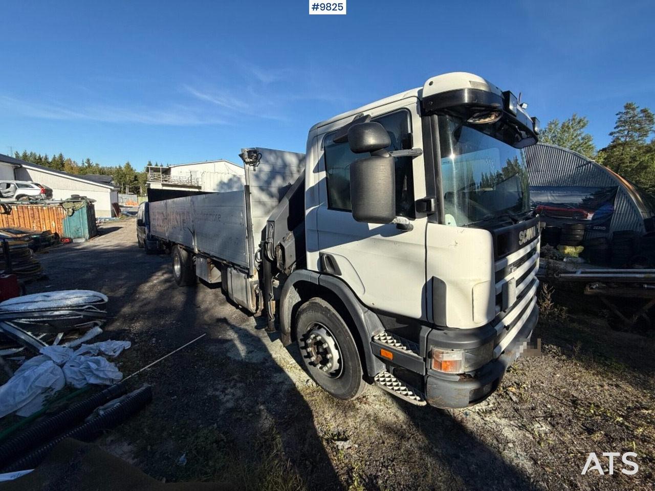 Crane truck Scania P94 230 with tail lift - Грузовик бортовой/ Платформа, Автоманипулятор: фото 2 Crane truck Scania P94 230 with tail lift - Грузовик бортовой/ Платформа, Автоманипулятор: фото 2