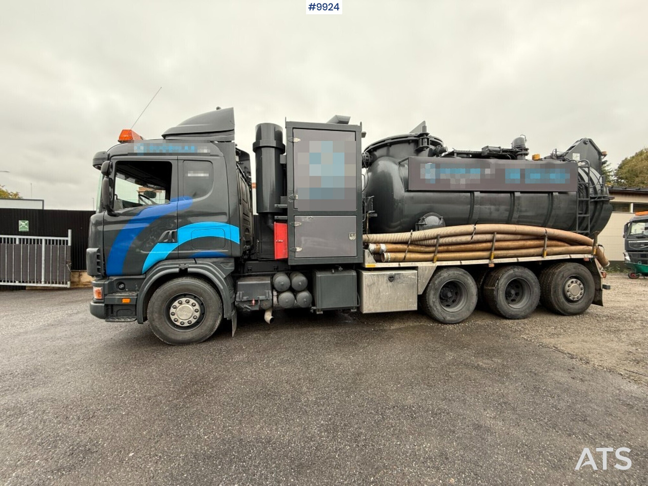 Dry vacuum loader Scania R114 8x4 - Ассенизатор: фото 4 Dry vacuum loader Scania R114 8x4 - Ассенизатор: фото 4
