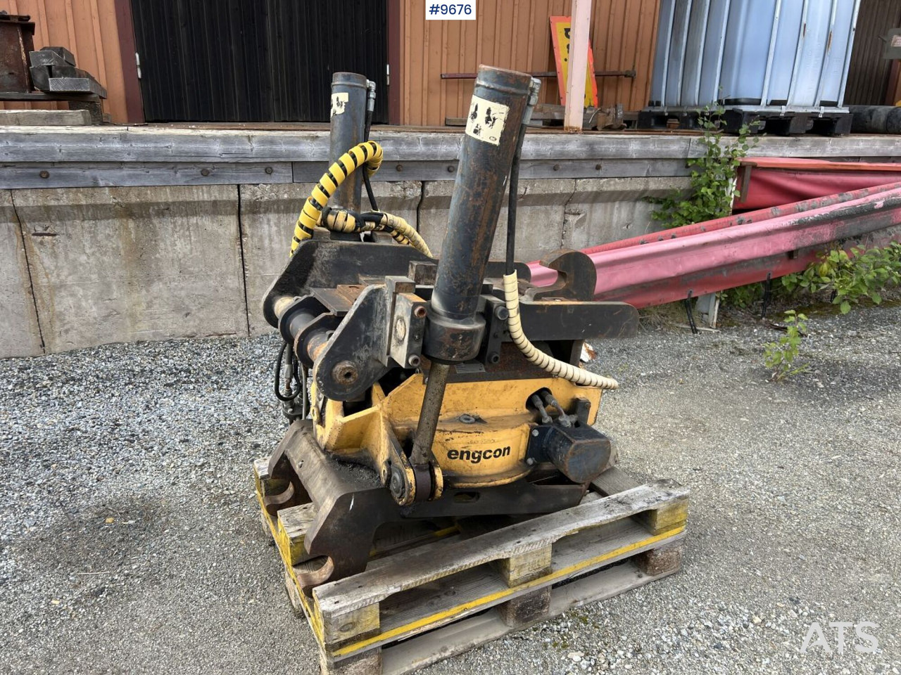 Engcon EC30 Rotortilt with B27 bracket - Тилтротатор: фото 1 Engcon EC30 Rotortilt with B27 bracket - Тилтротатор: фото 1