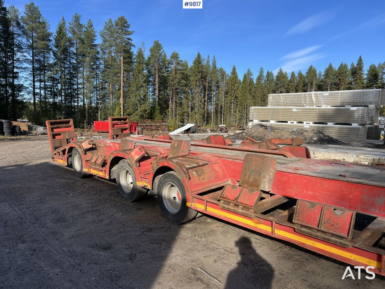Forestry machine trailer NC FORESTRY TRAILER - Полуприцеп-автовоз: фото 4 Forestry machine trailer NC FORESTRY TRAILER - Полуприцеп-автовоз: фото 4