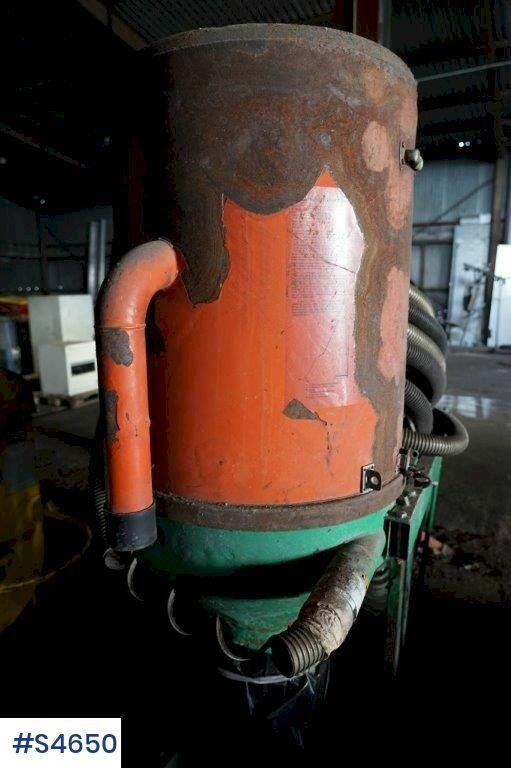 Industrial Vacuum Cleaner - Промышленный пылесос: фото 2 Industrial Vacuum Cleaner - Промышленный пылесос: фото 2