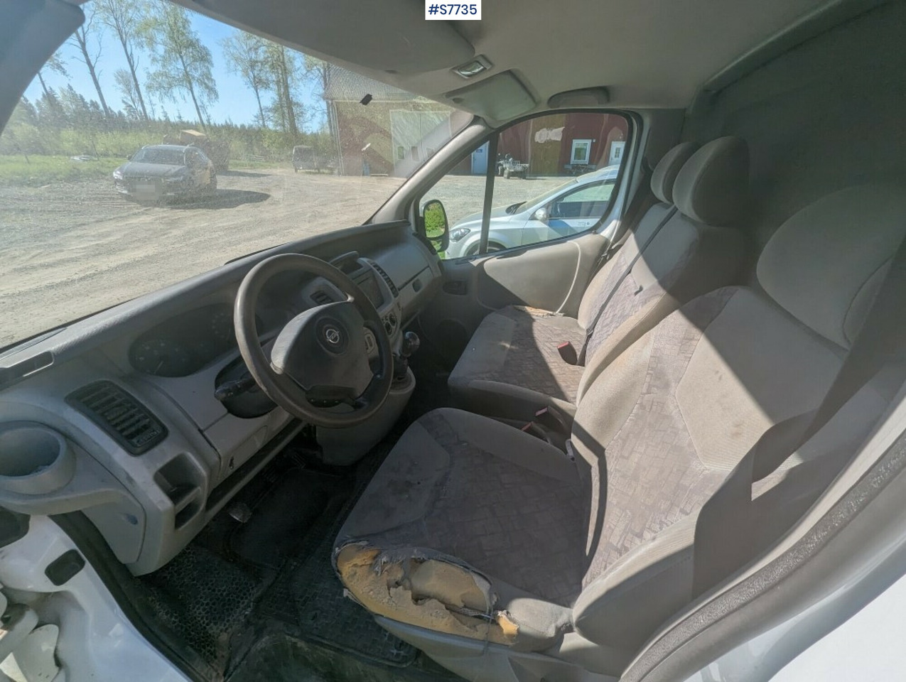 OPEL VIVARO BOX CAR 1.9 CDT - Цельнометаллический фургон: фото 5 OPEL VIVARO BOX CAR 1.9 CDT - Цельнометаллический фургон: фото 5