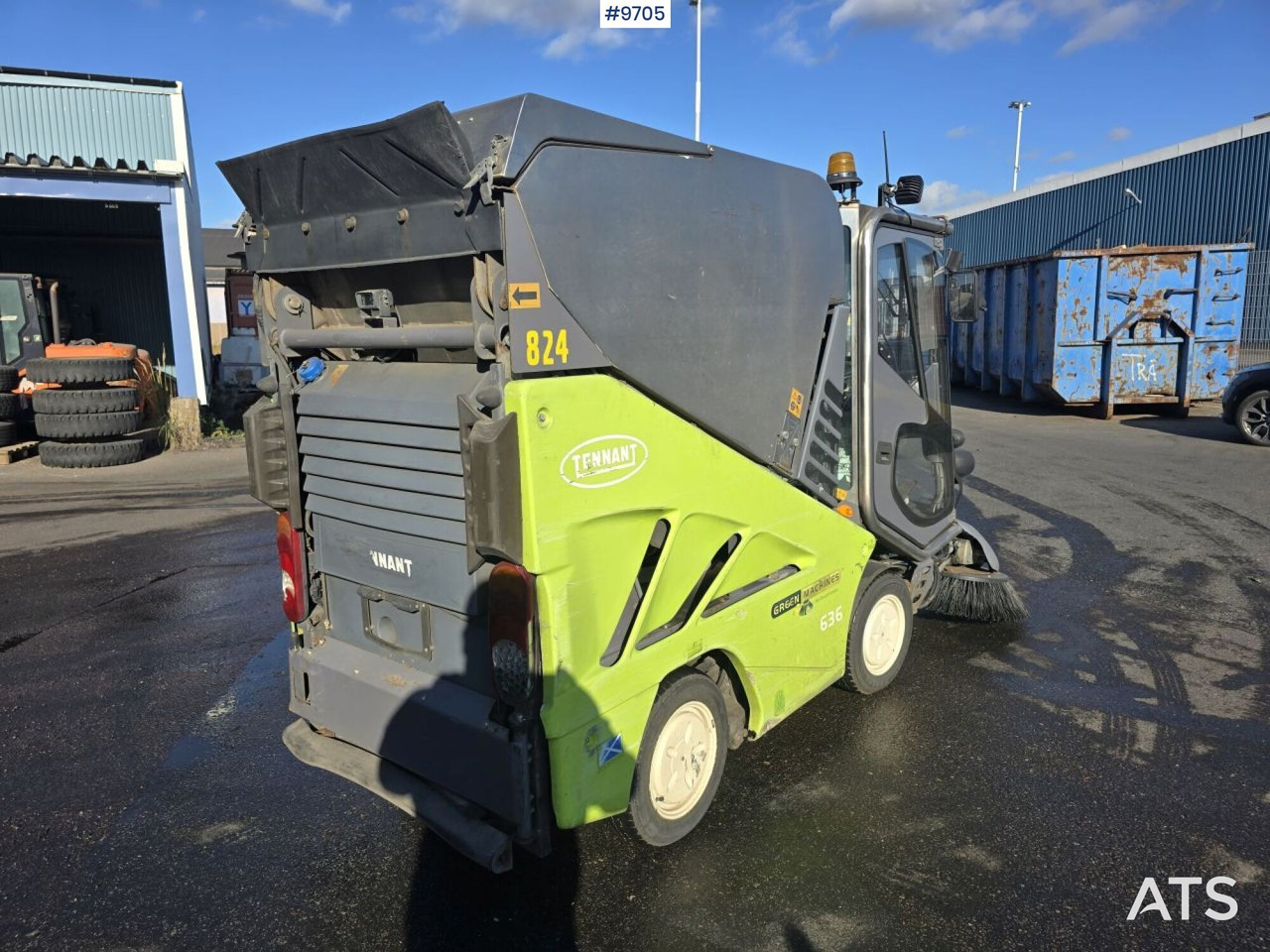 Sweeper - Tennant 636 (SEE VIDEO) - Подметально-уборочная машина: фото 3 Sweeper - Tennant 636 (SEE VIDEO) - Подметально-уборочная машина: фото 3