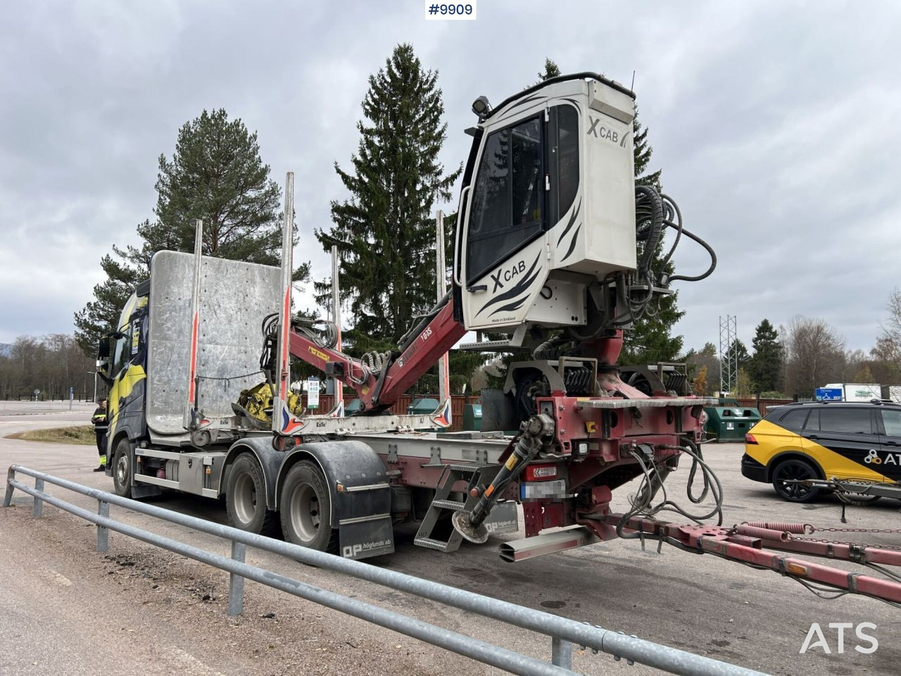Volvo FH 64R Timber truck with crane and trailer - Лесовоз, Автоманипулятор: фото 4 Volvo FH 64R Timber truck with crane and trailer - Лесовоз, Автоманипулятор: фото 4