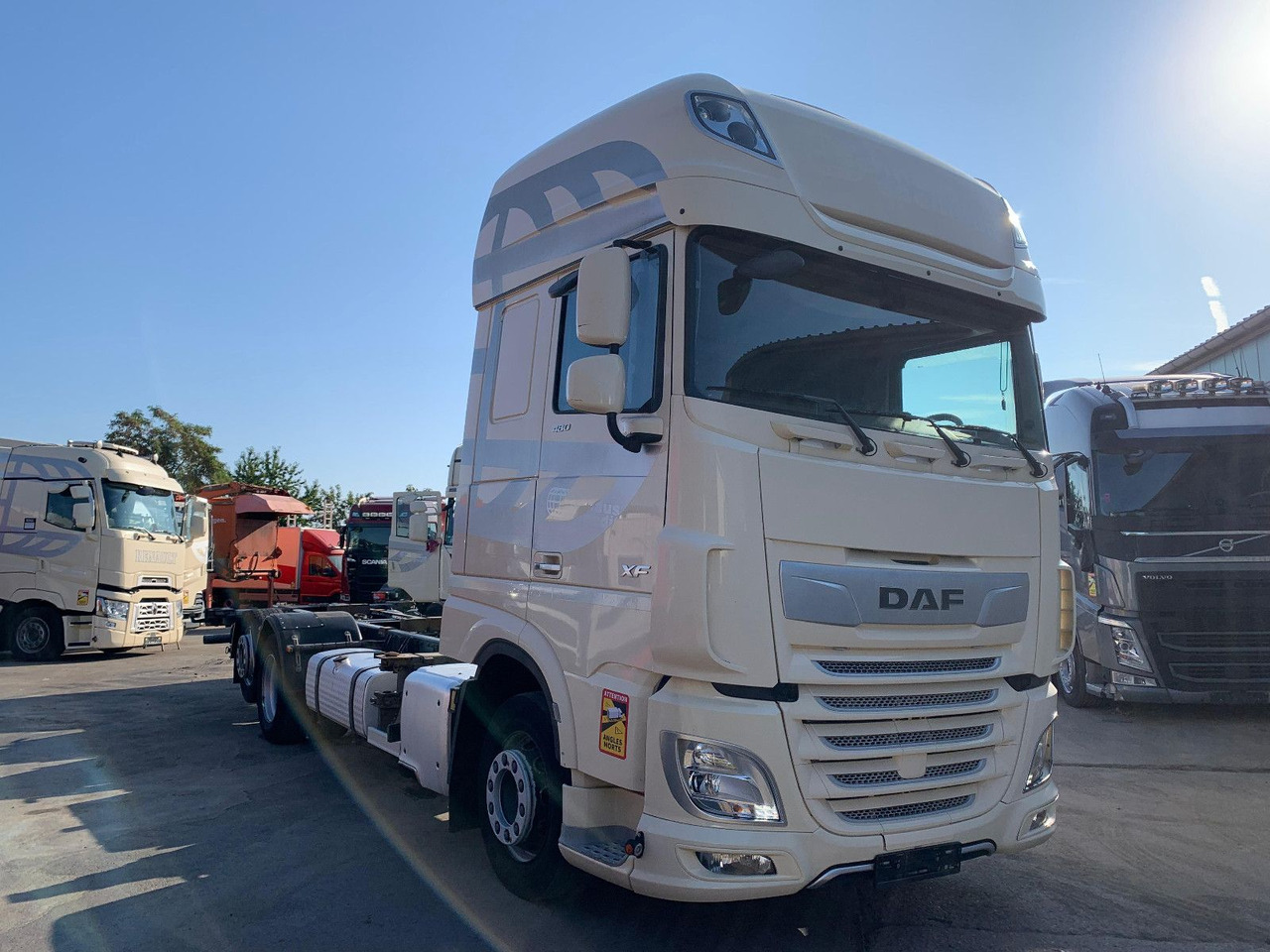 DAF XF 480 SSC LL BDF *Retader/2xTank/ACC/Lift/AHK - Грузовик-шасси: фото 1 DAF XF 480 SSC LL BDF *Retader/2xTank/ACC/Lift/AHK - Грузовик-шасси: фото 1