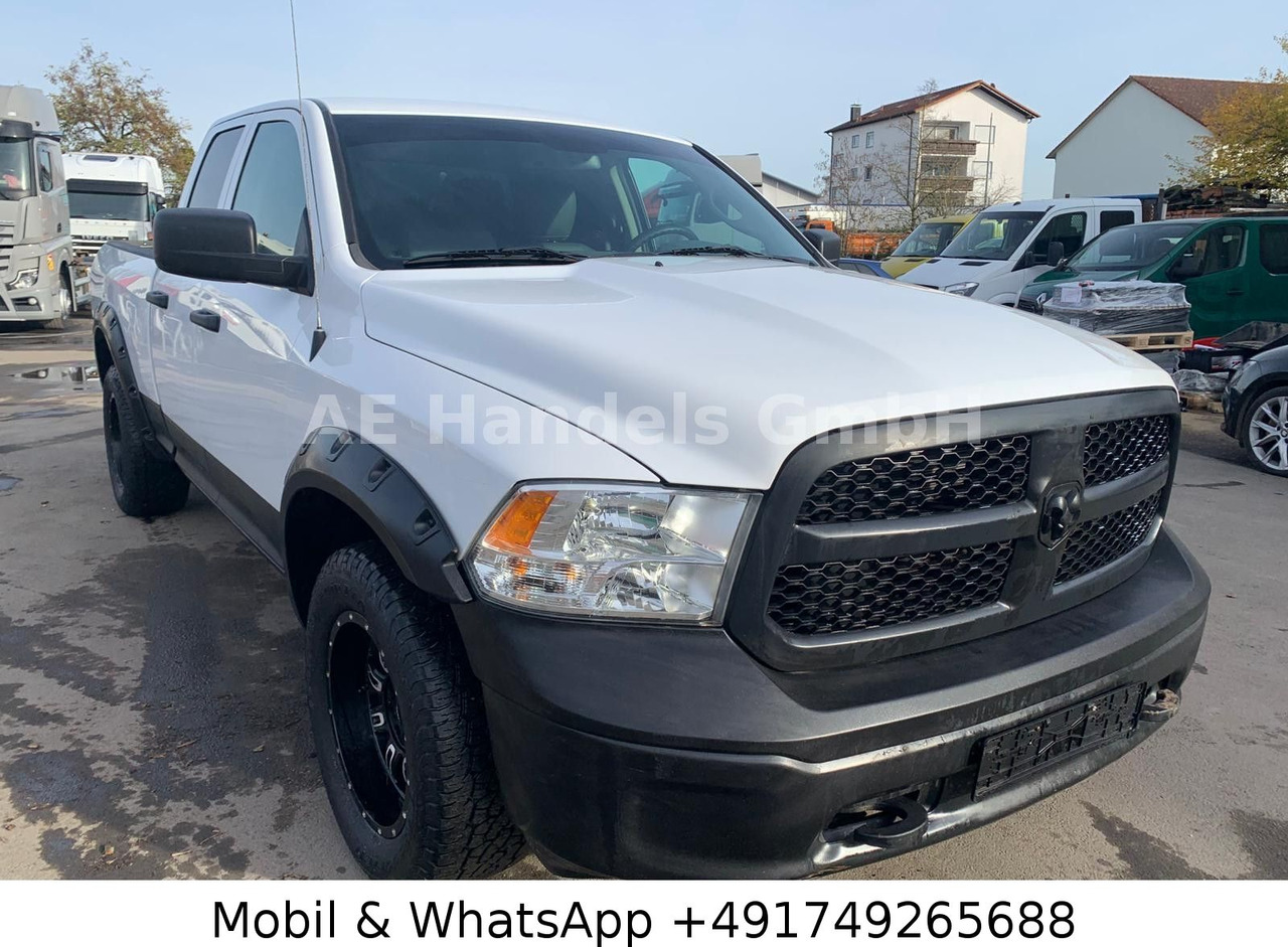 Dodge RAM 1500 3.6L V-Shaped *Cam/AHK/Tempomat/ - Внедорожник: фото 1 Dodge RAM 1500 3.6L V-Shaped *Cam/AHK/Tempomat/ - Внедорожник: фото 1