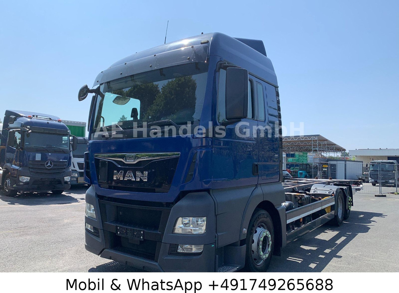 MAN TGX 26.440 XLX LL 6x2 *Retarder/LDW/LBW/3.Lenk - Грузовик-контейнеровоз/ Сменный кузов: фото 1 MAN TGX 26.440 XLX LL 6x2 *Retarder/LDW/LBW/3.Lenk - Грузовик-контейнеровоз/ Сменный кузов: фото 1