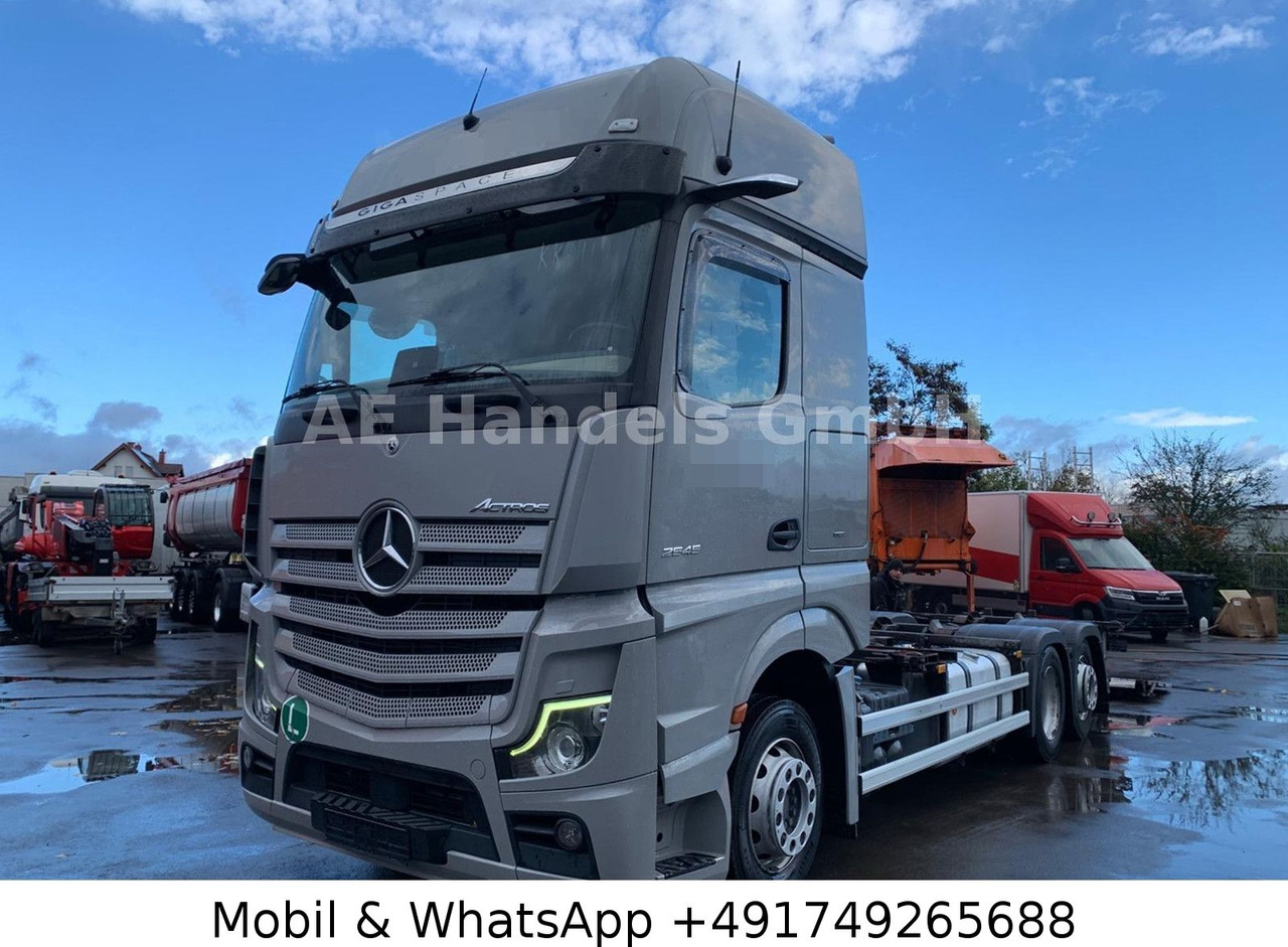 Mercedes-Benz Actros V 2545 GigaSpace BDF LL*Retarder/LBW/L+L - Грузовик-контейнеровоз/ Сменный кузов: фото 1 Mercedes-Benz Actros V 2545 GigaSpace BDF LL*Retarder/LBW/L+L - Грузовик-контейнеровоз/ Сменный кузов: фото 1