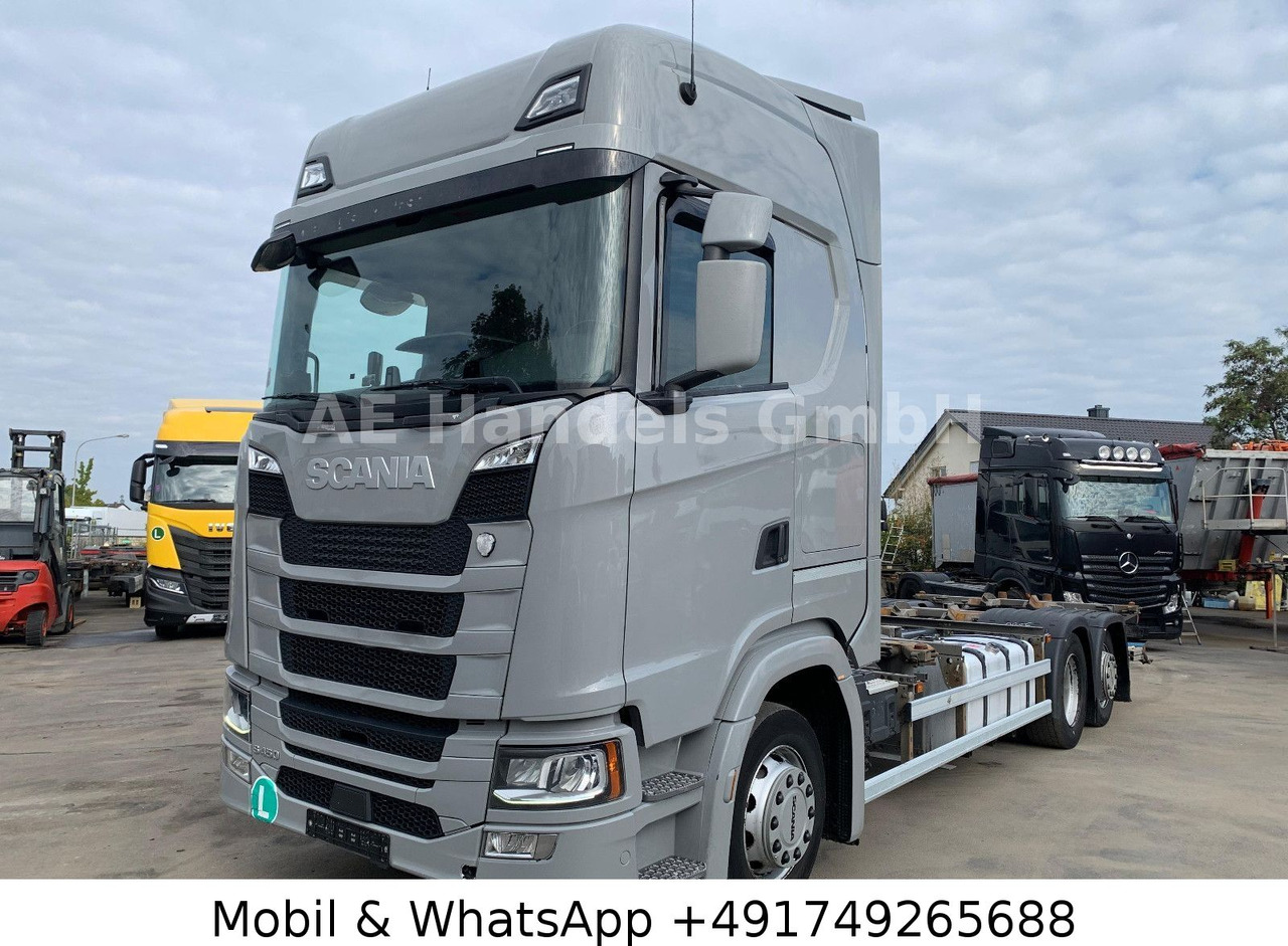 Scania S450 HighLine BDF *Retarder/Lenk+Lift/Multi/LBW - Грузовик-контейнеровоз/ Сменный кузов: фото 2 Scania S450 HighLine BDF *Retarder/Lenk+Lift/Multi/LBW - Грузовик-контейнеровоз/ Сменный кузов: фото 2