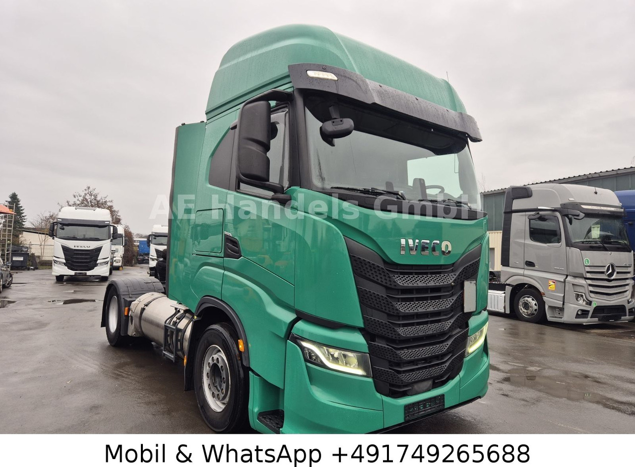 Iveco S-Way 460 AS LNG *Retarder/ACC/2xTank/LED/Leder - Тягач: фото 1 Iveco S-Way 460 AS LNG *Retarder/ACC/2xTank/LED/Leder - Тягач: фото 1