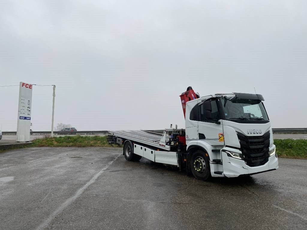 Iveco S WAY480 /FIAULT PF60 +GRUE HMF endommagée - Эвакуатор: фото 4 Iveco S WAY480 /FIAULT PF60 +GRUE HMF endommagée - Эвакуатор: фото 4
