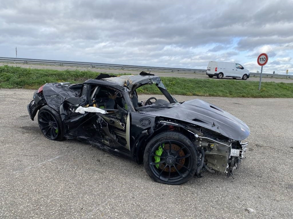 Porsche 911 GT3 RS (991) 4.0i 520 PDK7 Pack WEISSACH/RS - Легковой автомобиль: фото 3 Porsche 911 GT3 RS (991) 4.0i 520 PDK7 Pack WEISSACH/RS - Легковой автомобиль: фото 3