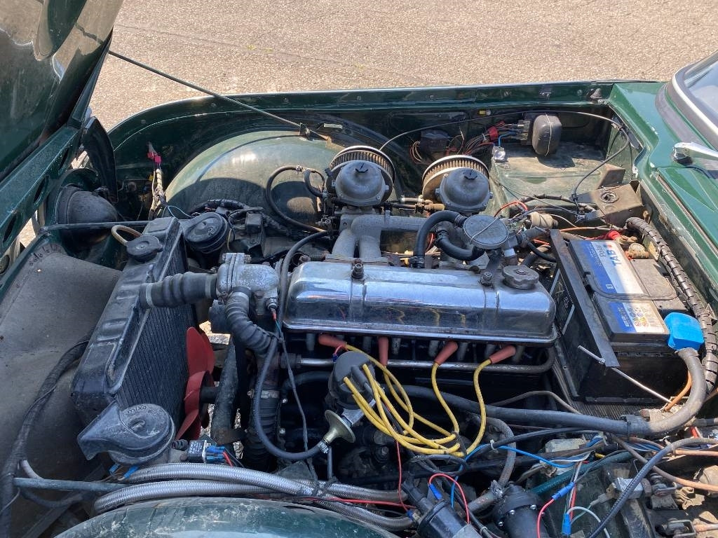 Легковой автомобиль Triumph TR4-A + Hard Top / OldTimer endommagé: фото 12