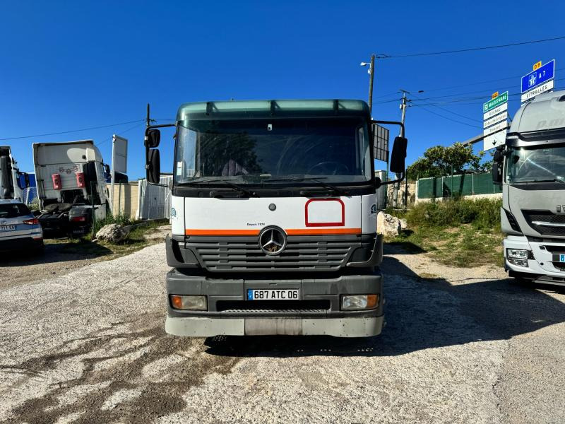 Mercedes Axor 1828 - Тягач: фото 2 Mercedes Axor 1828 - Тягач: фото 2