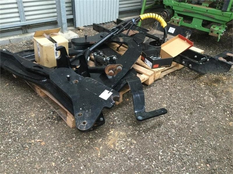 Ålö Quicke BESLAGSÆT Til Q8 læsser - Фронтальный погрузчик для трактора: фото 2 Ålö Quicke BESLAGSÆT Til Q8 læsser - Фронтальный погрузчик для трактора: фото 2