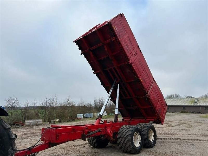 Universal universal 16 tons tipvogn - Сельскохозяйственный прицеп-самосвал: фото 2 Universal universal 16 tons tipvogn - Сельскохозяйственный прицеп-самосвал: фото 2