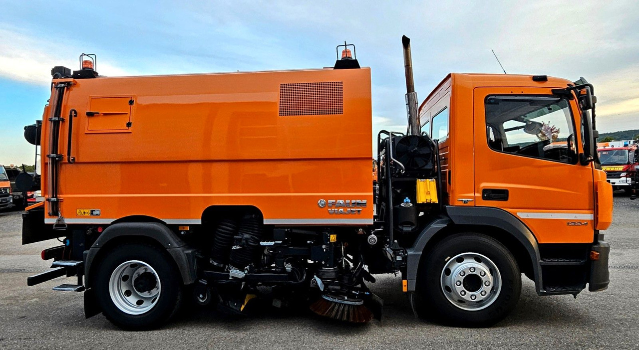 Mercedes-Benz Atego 1324 Euro6 FAUN Viajet 6 Aufbaumotor - Подметально-уборочная машина: фото 2 Mercedes-Benz Atego 1324 Euro6 FAUN Viajet 6 Aufbaumotor - Подметально-уборочная машина: фото 2