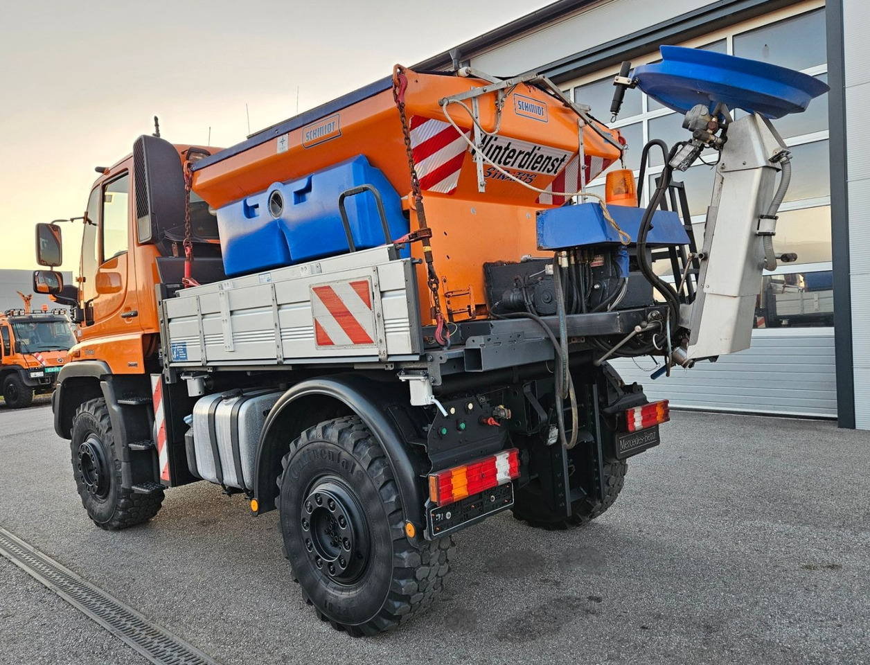 Unimog U400 6 Zylinder EAS 5960h - Самосвал: фото 3 Unimog U400 6 Zylinder EAS 5960h - Самосвал: фото 3