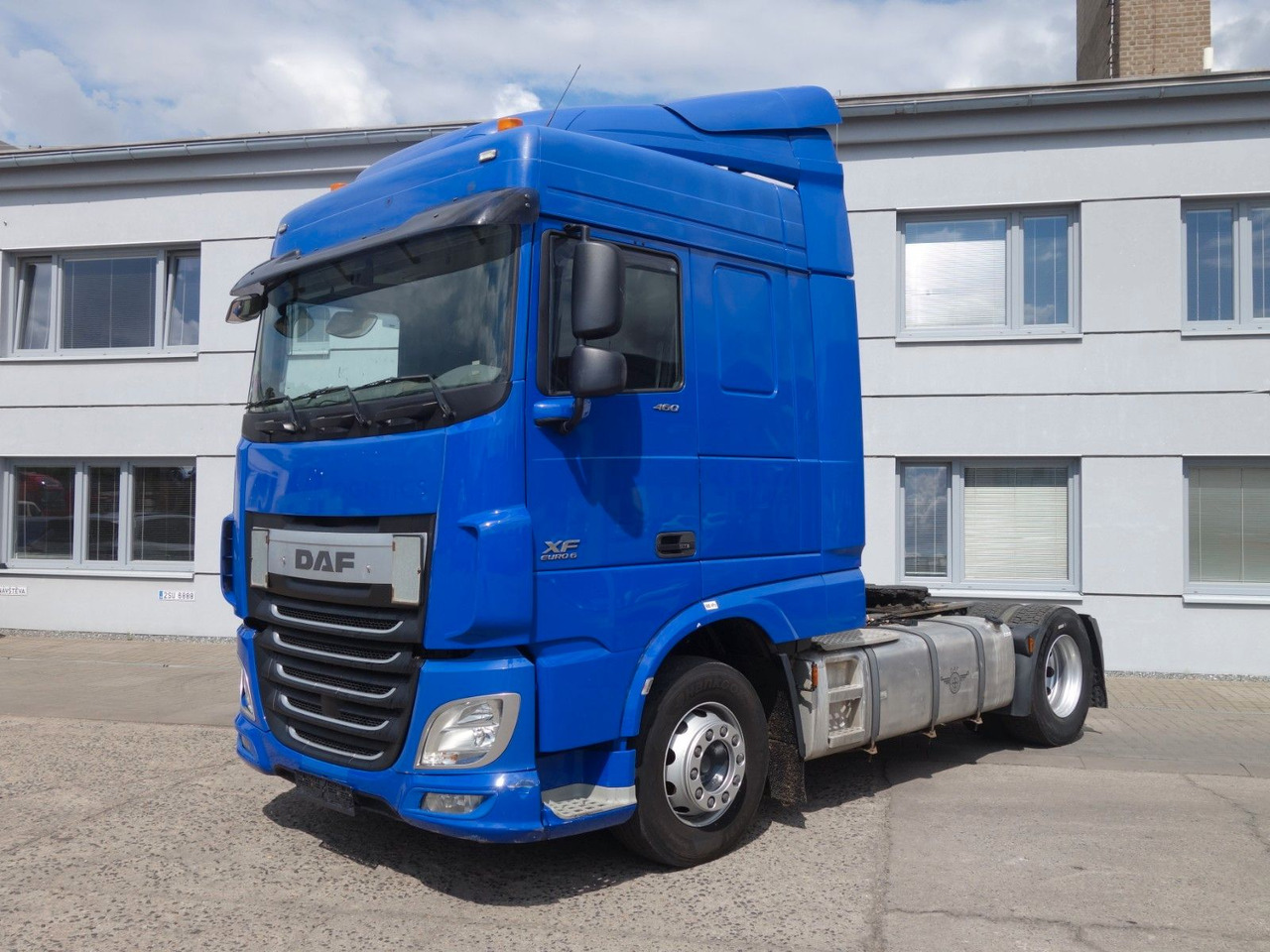DAF XF 460 SC Standard, Standklima, 3 Stk. - Тягач: фото 2 DAF XF 460 SC Standard, Standklima, 3 Stk. - Тягач: фото 2