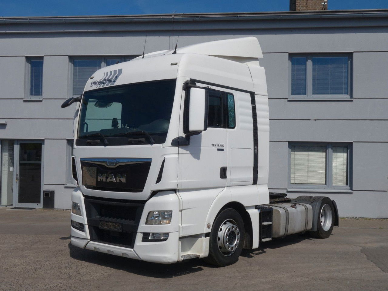 MAN TGX 18.480 XLX, E6, LD - Тягач: фото 2 MAN TGX 18.480 XLX, E6, LD - Тягач: фото 2