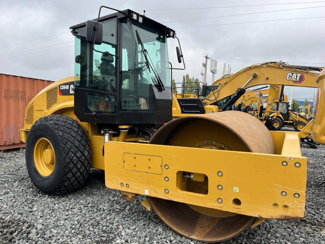 CAT CS64B - Компактор: фото 2 CAT CS64B - Компактор: фото 2