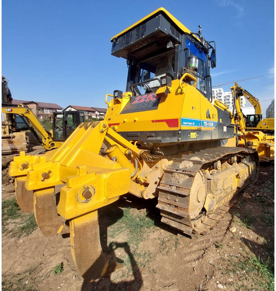 DRESSTA NORTH AMERICA TD-15M - Бульдозер: фото 3 DRESSTA NORTH AMERICA TD-15M - Бульдозер: фото 3