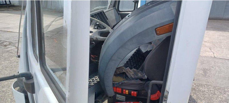 Mercedes-Benz SK KABINE KORT - Кабина и интерьер для Грузовиков: фото 5 Mercedes-Benz SK KABINE KORT - Кабина и интерьер для Грузовиков: фото 5