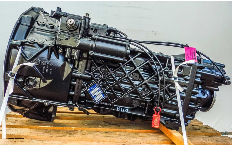 ZF 16S2520TO CGS CARBON M12 - Коробка передач для Грузовиков: фото 1 ZF 16S2520TO CGS CARBON M12 - Коробка передач для Грузовиков: фото 1