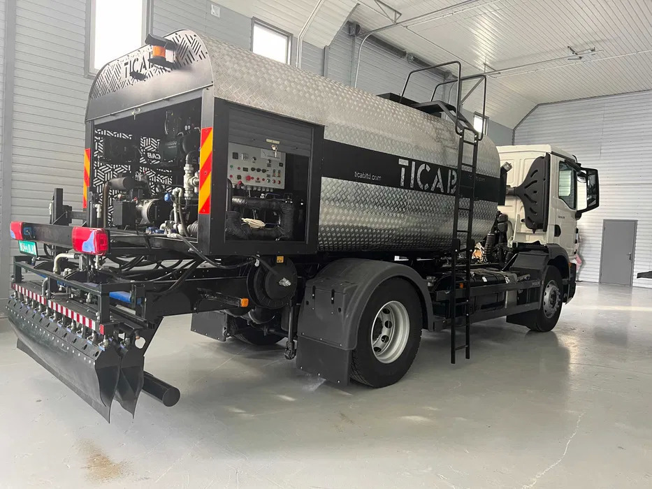 TICAB Asphalt Distributor, 8000 L, Аutonomous Asphalt Sprayer, Manufacturer - Автобетононасос: фото 1 TICAB Asphalt Distributor, 8000 L, Аutonomous Asphalt Sprayer, Manufacturer - Автобетононасос: фото 1