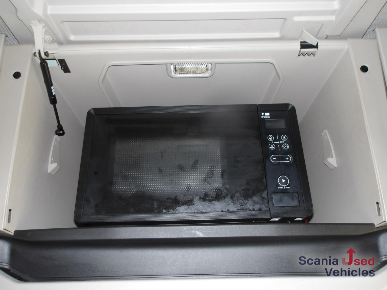 SCANIA S 590 NB - V8 - FULL AIR - HYDRAULIK - LEDER - - Тягач: фото 4 SCANIA S 590 NB - V8 - FULL AIR - HYDRAULIK - LEDER - - Тягач: фото 4