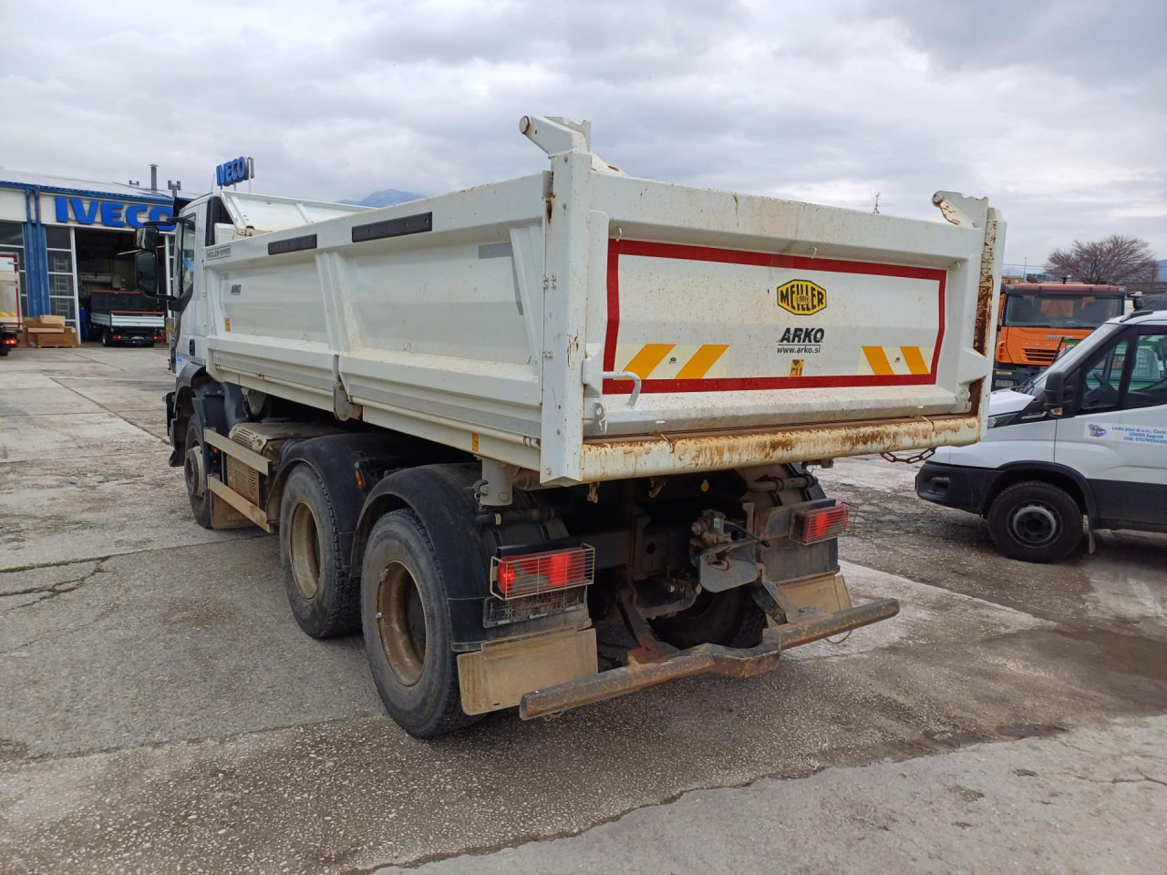 IVECO X-Way AD260X46Z HR OFF - Самосвал: фото 4 IVECO X-Way AD260X46Z HR OFF - Самосвал: фото 4