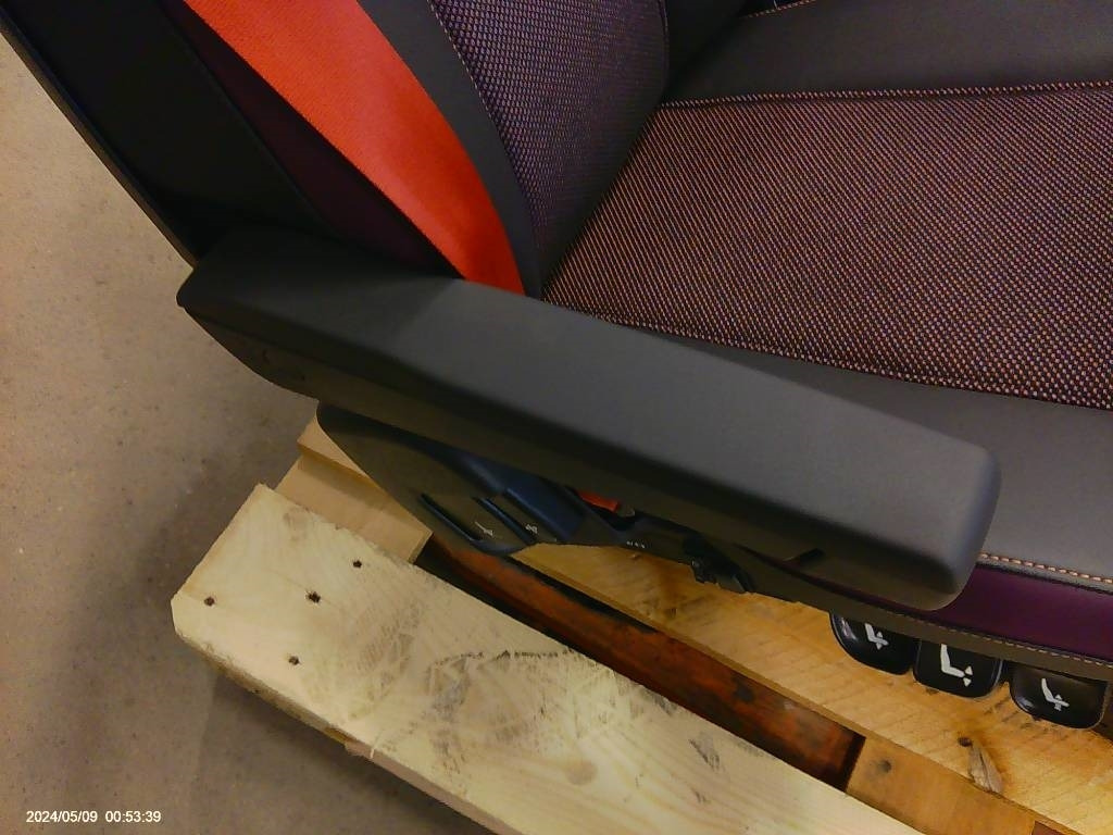 Новый Кабина для Грузовиков Volvo FM förarstol, 23766422: фото 9 Новый Кабина для Грузовиков Volvo FM förarstol, 23766422: фото 9