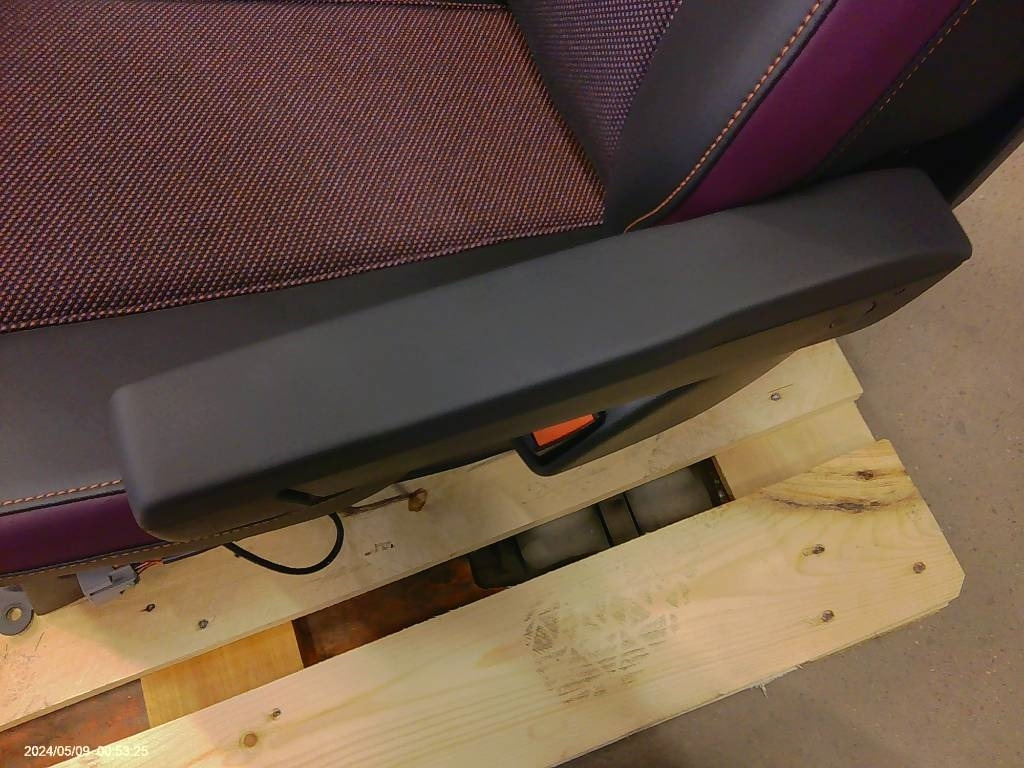 Новый Кабина для Грузовиков Volvo FM förarstol, 23766422: фото 8 Новый Кабина для Грузовиков Volvo FM förarstol, 23766422: фото 8