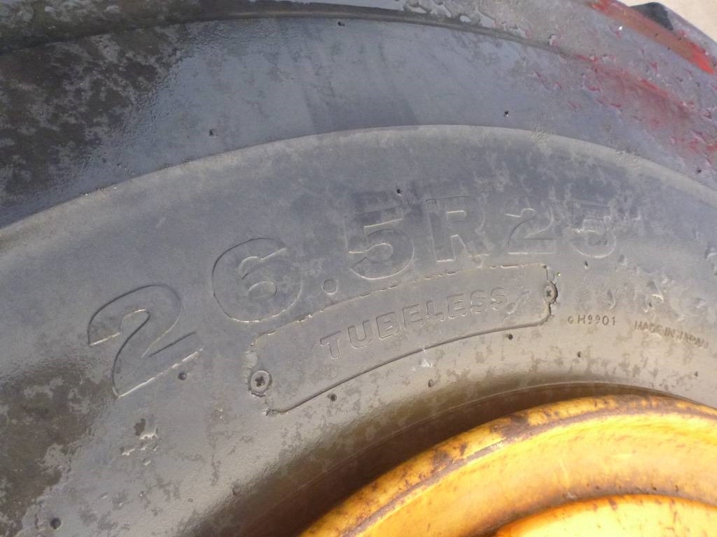 Volvo Hjul, Bridgestone 26.5R25 1st - Ось и запчасти для Строительной техники: фото 5 Volvo Hjul, Bridgestone 26.5R25 1st - Ось и запчасти для Строительной техники: фото 5