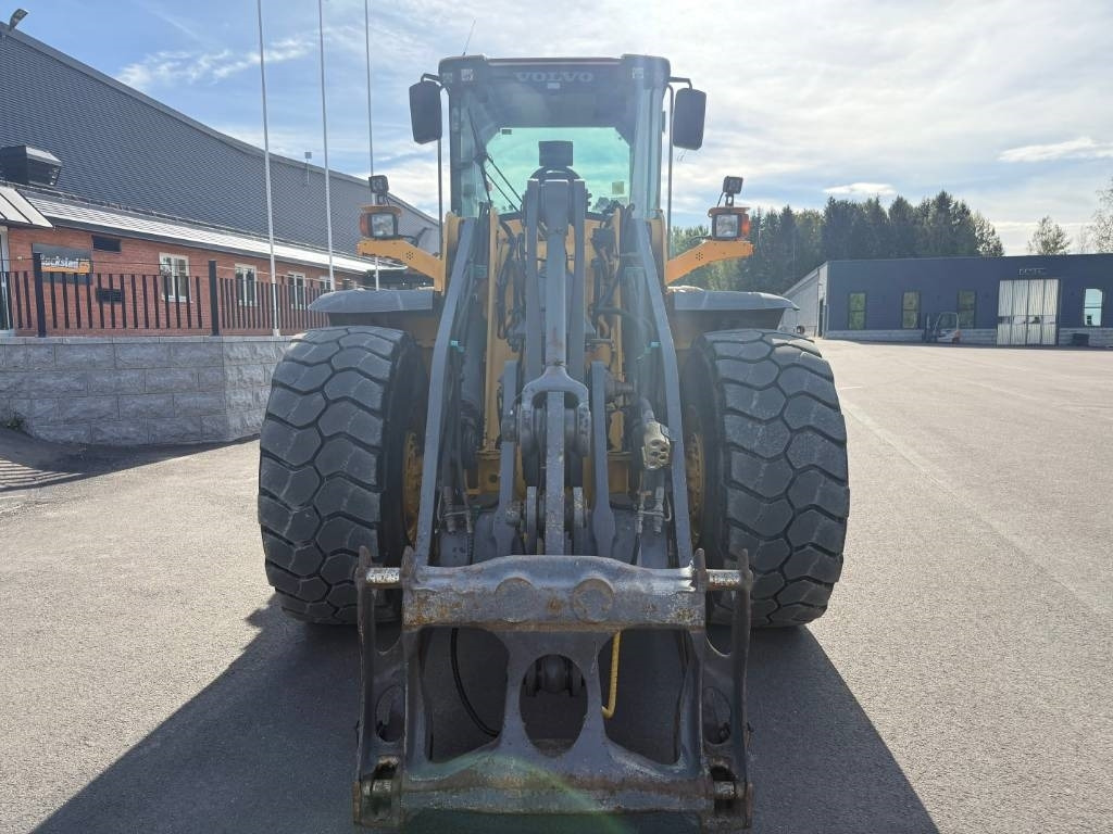 Volvo L 120 F - Колёсный погрузчик: фото 5 Volvo L 120 F - Колёсный погрузчик: фото 5