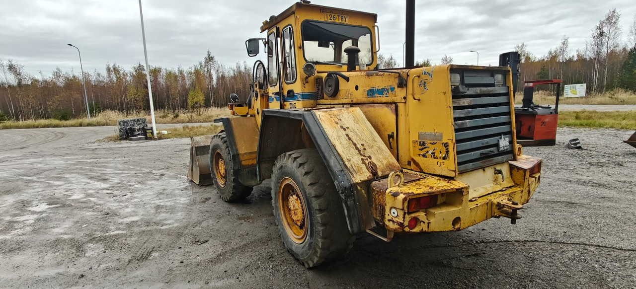 VOLVO L70B - Колёсный погрузчик: фото 2 VOLVO L70B - Колёсный погрузчик: фото 2