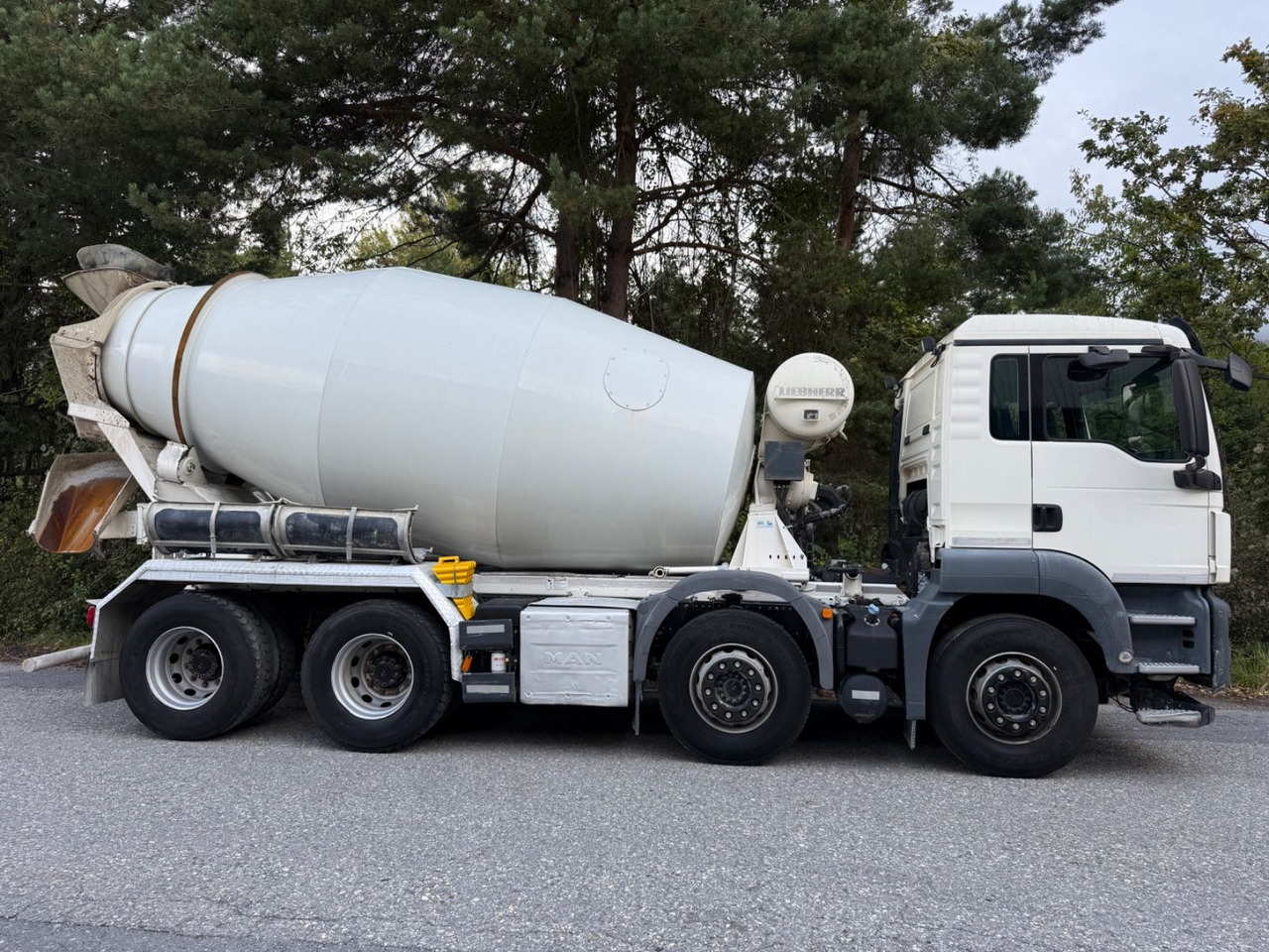 MAN TGS 32.440 8x4, Euro 6, Liebherr 9m3 - Автобетоносмеситель: фото 3 MAN TGS 32.440 8x4, Euro 6, Liebherr 9m3 - Автобетоносмеситель: фото 3