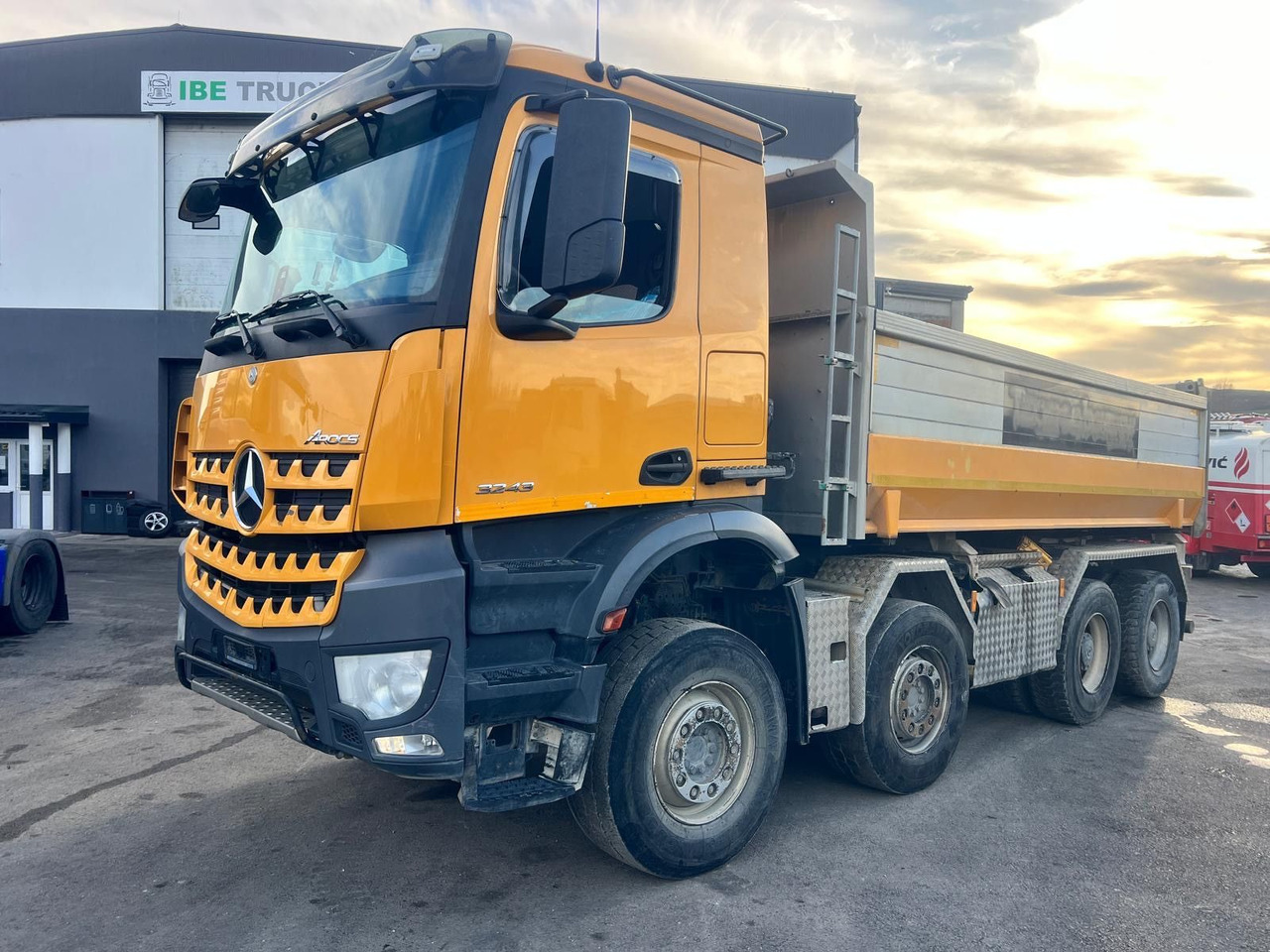 Mercedes-Benz Arocs 3243 8x4, E6, Meiller Kipper - Самосвал: фото 3 Mercedes-Benz Arocs 3243 8x4, E6, Meiller Kipper - Самосвал: фото 3