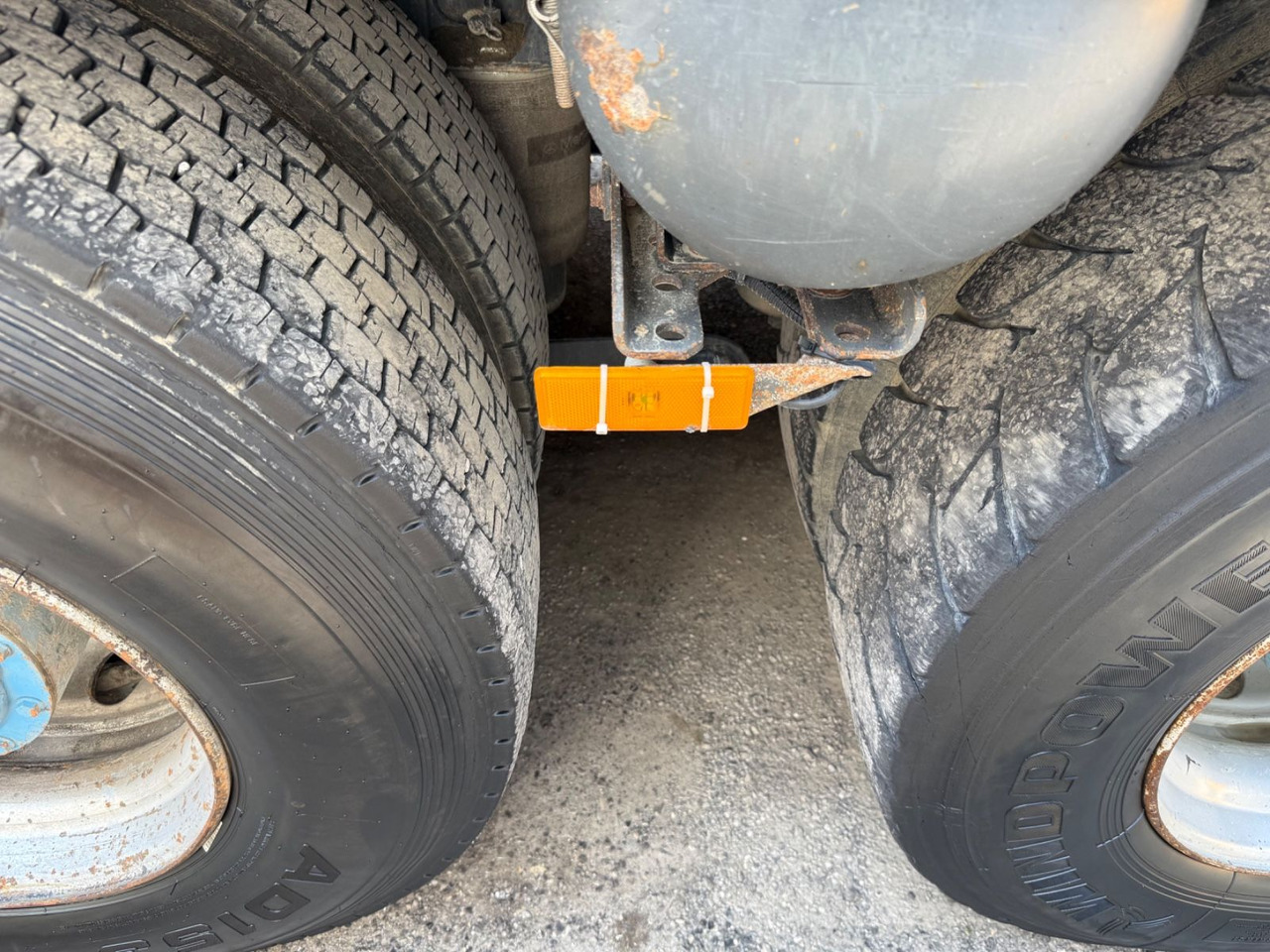 Самосвал Mercedes-Benz Arocs 4451 10x4, E6, Swiss Kipper, Dumper: фото 20