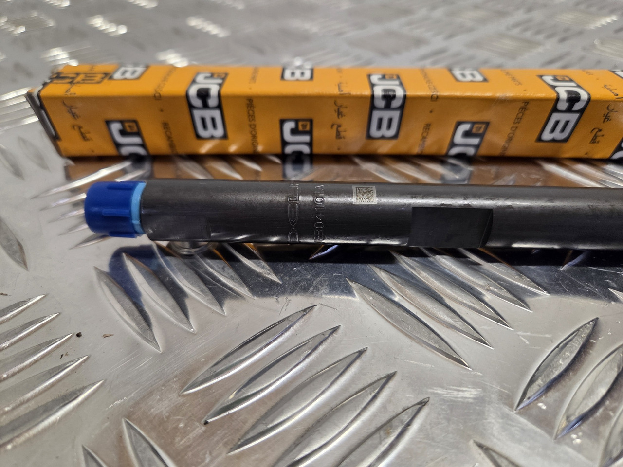 320/06835 JCB tier 2 injector 68kw-74kw - Двигатель и запчасти для Строительной техники: фото 3 320/06835 JCB tier 2 injector 68kw-74kw - Двигатель и запчасти для Строительной техники: фото 3