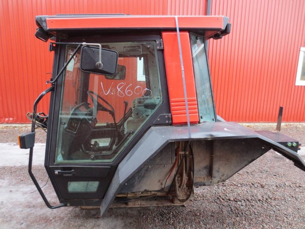 Valmet 8600 - Кабина для Сельскохозяйственной техники: фото 4 Valmet 8600 - Кабина для Сельскохозяйственной техники: фото 4