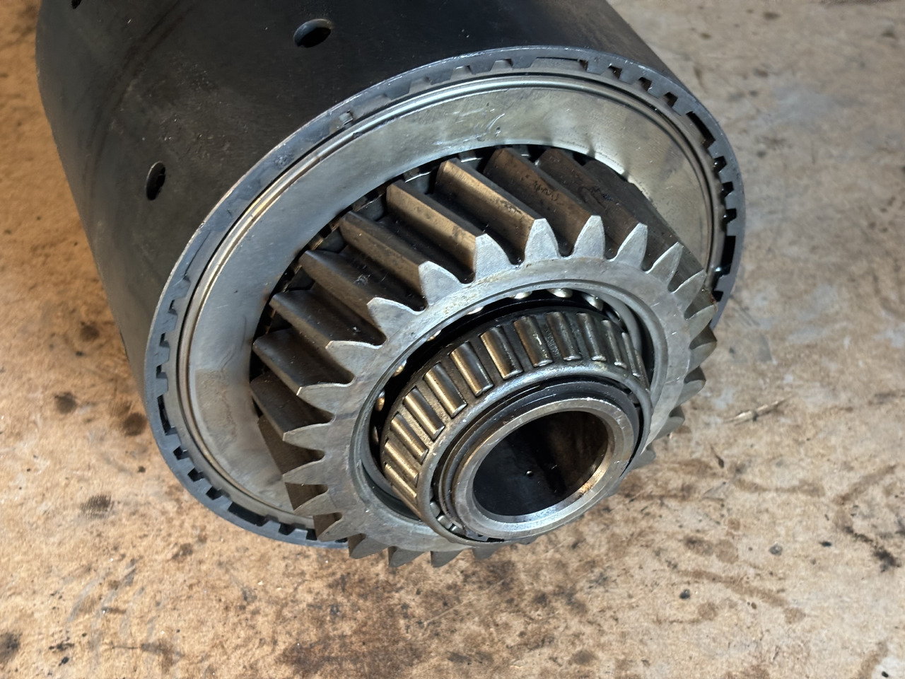 Claas AXION 830 CMATIC Dzwon Sprzęgła Koło Zębate 0011658820 0011658740 0011658920 - Сцепление и запчасти для Сельскохозяйственной техники: фото 2 Claas AXION 830 CMATIC Dzwon Sprzęgła Koło Zębate 0011658820 0011658740 0011658920 - Сцепление и запчасти для Сельскохозяйственной техники: фото 2