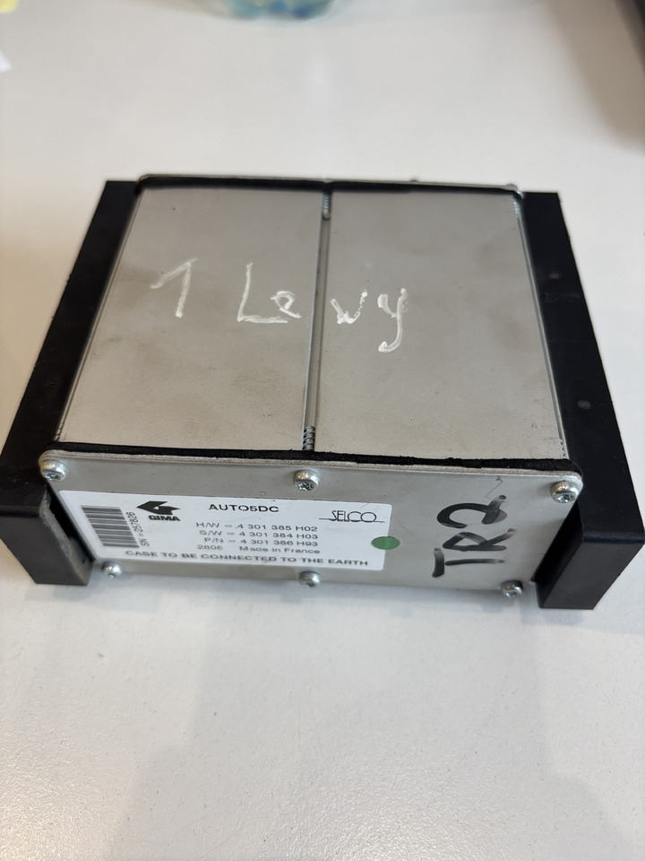 Claas Axion Arion C-MATIC - moduł sterownik ECU Auto5DC 4301385H02 - Блок управления для Сельскохозяйственной техники: фото 3 Claas Axion Arion C-MATIC - moduł sterownik ECU Auto5DC 4301385H02 - Блок управления для Сельскохозяйственной техники: фото 3