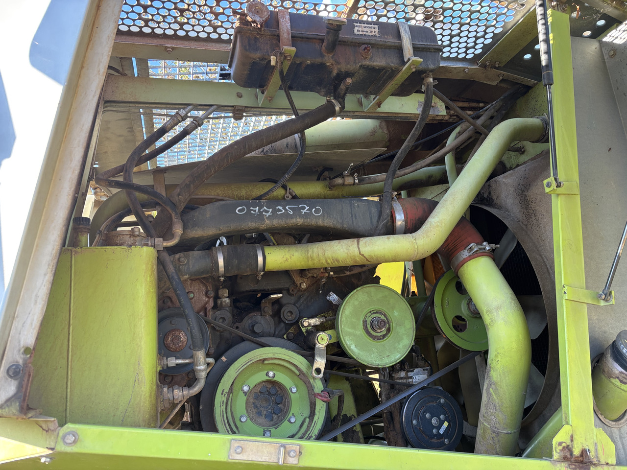 Claas Jaguar 820 840 860 Dodatkowy Zbiornik Paliwa 00 0076 141 0 0000761410 - Топливный бак для Сельскохозяйственной техники: фото 3 Claas Jaguar 820 840 860 Dodatkowy Zbiornik Paliwa 00 0076 141 0 0000761410 - Топливный бак для Сельскохозяйственной техники: фото 3