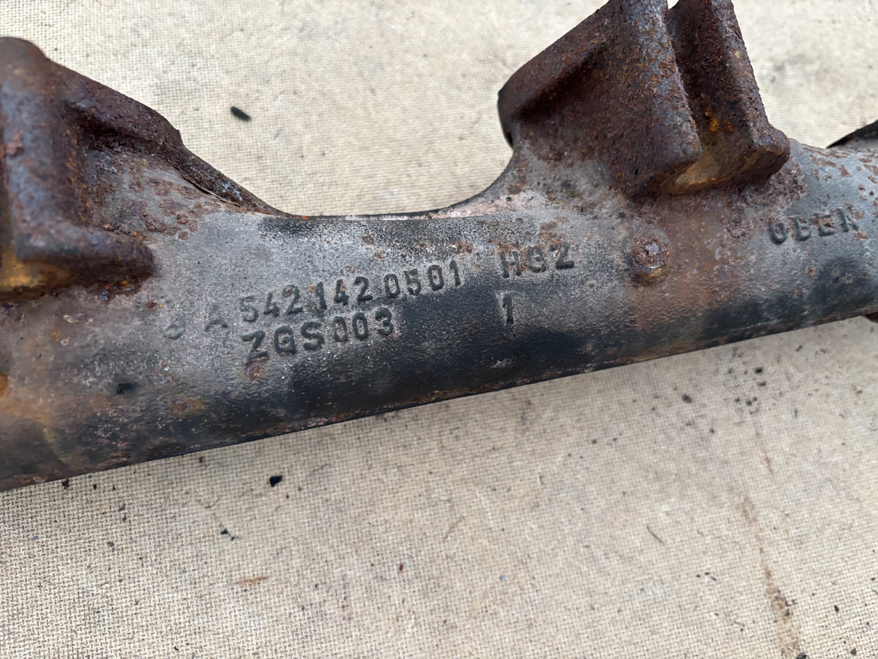 Claas LEXION 780 KOLEKTOR WYDECHOWY 5421420501 - Выпускной коллектор для Зерноуборочных комбайнов: фото 3 Claas LEXION 780 KOLEKTOR WYDECHOWY 5421420501 - Выпускной коллектор для Зерноуборочных комбайнов: фото 3