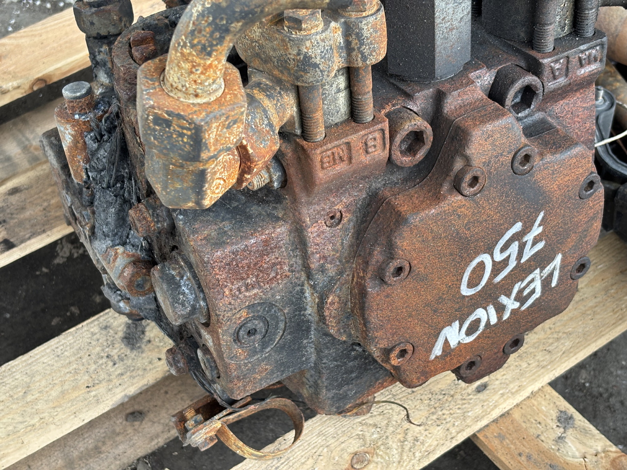 Claas Lexion 620 630 650 660 670 750 760 Pompa Hydrauliczna Hydrostat 0018024651 CZĘŚCI - Гидравлический насос для Сельскохозяйственной техники: фото 1 Claas Lexion 620 630 650 660 670 750 760 Pompa Hydrauliczna Hydrostat 0018024651 CZĘŚCI - Гидравлический насос для Сельскохозяйственной техники: фото 1