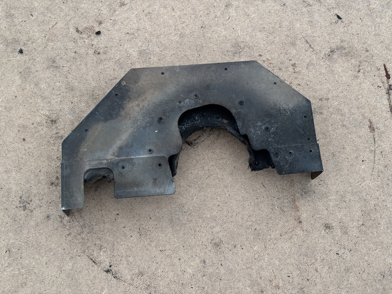 Claas Lexion 780 Izolacja Silnika Pokrywa Maska 00 0781 223 0 00 7812230 - Двигатель и запчасти для Зерноуборочных комбайнов: фото 2 Claas Lexion 780 Izolacja Silnika Pokrywa Maska 00 0781 223 0 00 7812230 - Двигатель и запчасти для Зерноуборочных комбайнов: фото 2