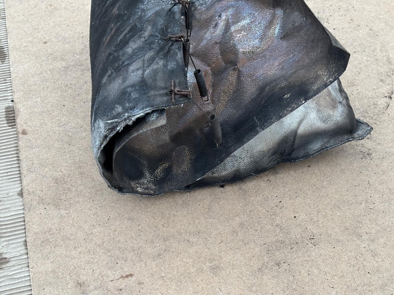 Claas Lexion 780 Obudowa Osłona Fartuch Maska - Двигатель и запчасти для Сельскохозяйственной техники: фото 2 Claas Lexion 780 Obudowa Osłona Fartuch Maska - Двигатель и запчасти для Сельскохозяйственной техники: фото 2