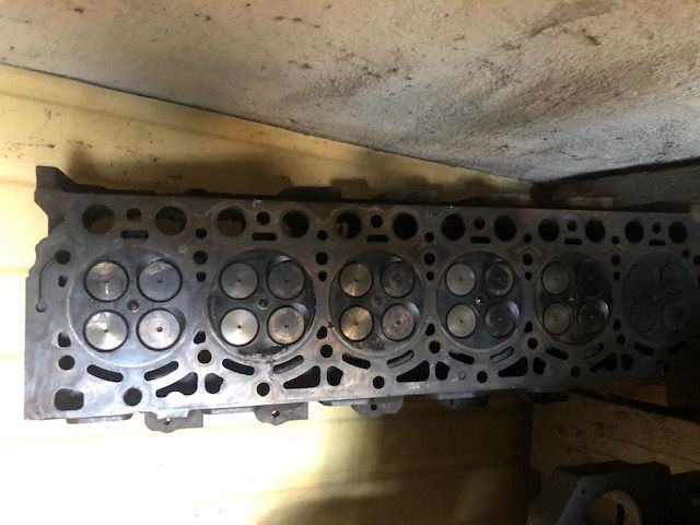 Deutz TCD 6.1l L6 - Głowica - Головка блока для Сельскохозяйственной техники: фото 2 Deutz TCD 6.1l L6 - Głowica - Головка блока для Сельскохозяйственной техники: фото 2